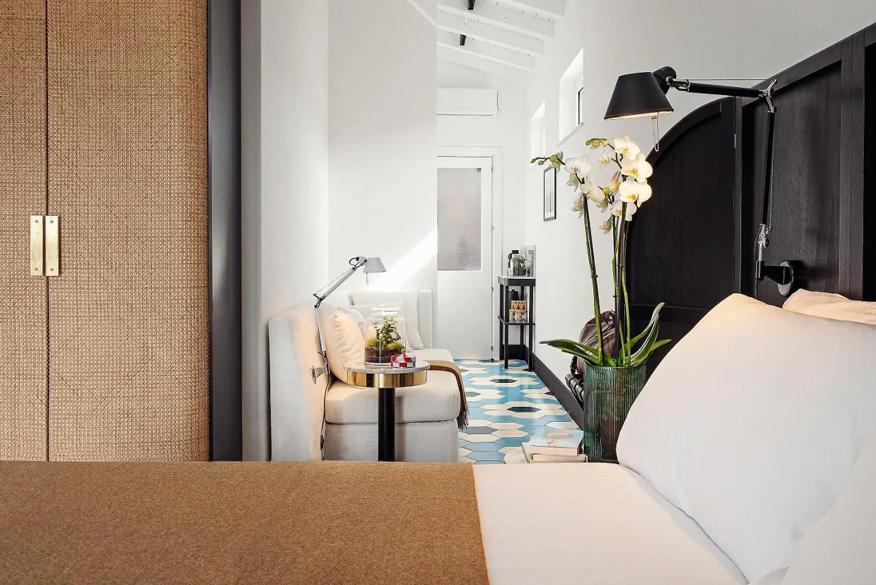 Magnolia Boutique Rooms Катания 0*,  Италия
