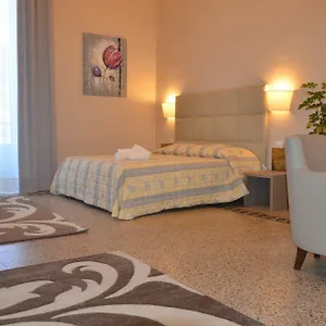Moonlight Hotel&suites 3*, CTA Italia
